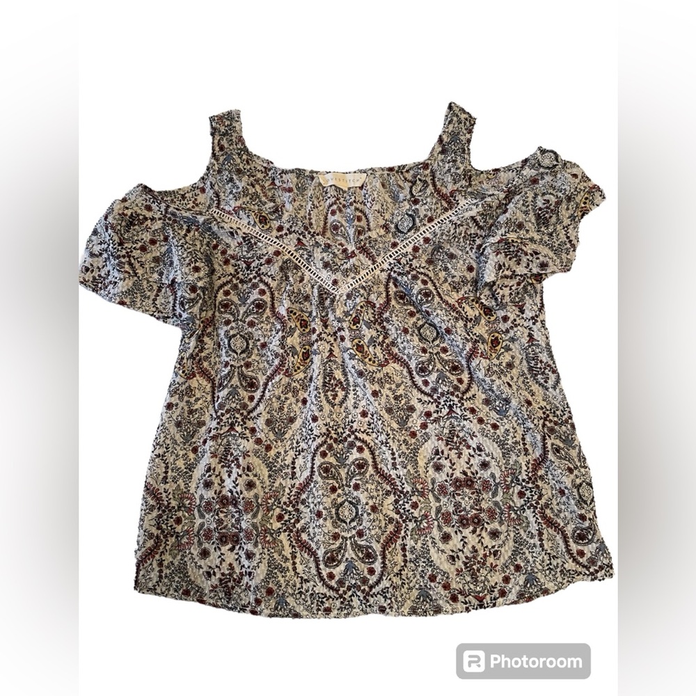 Women’s LOVESTITCH floral off the shoulder blouse